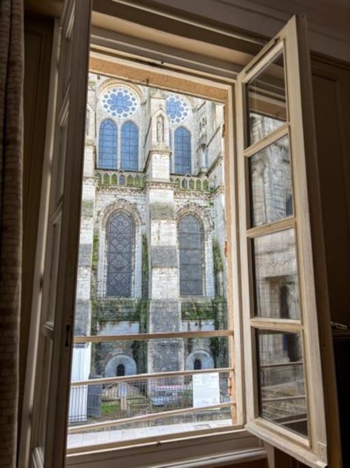 Studio Parvis Cloitre Notre Dame ชาร์ตร ภายนอก รูปภาพ